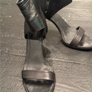 Vince Black Heels with Sleek Design